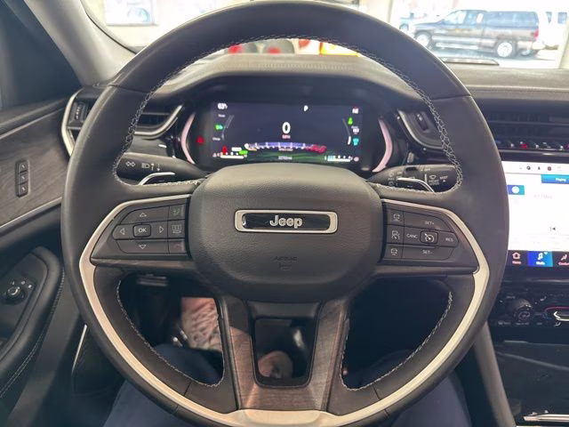 2023 Silver Zynith Jeep Grand Cherokee 4xe 4X4 SUV