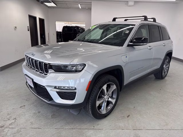 2023 Silver Zynith Jeep Grand Cherokee 4xe 4X4 SUV