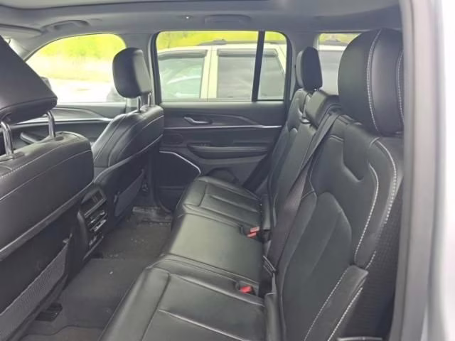 2023 Silver Zynith Jeep Grand Cherokee 4xe 4X4 SUV