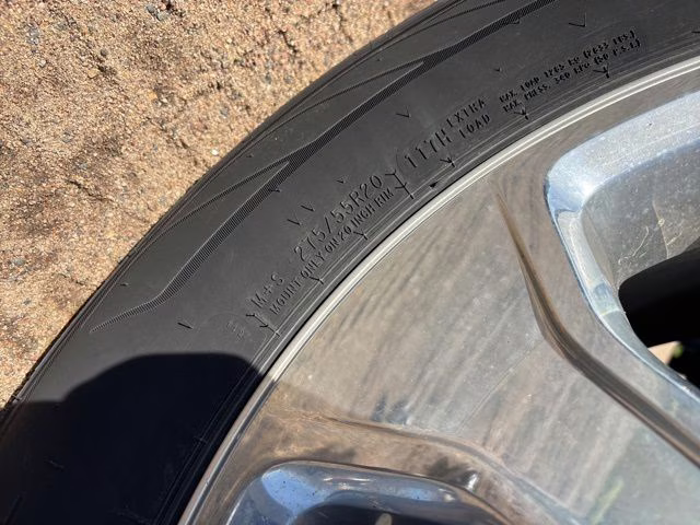 2022 Billet Silver Metallic Clearcoat Ram 1500 Big Horn/Lone Star 4X4 Truck