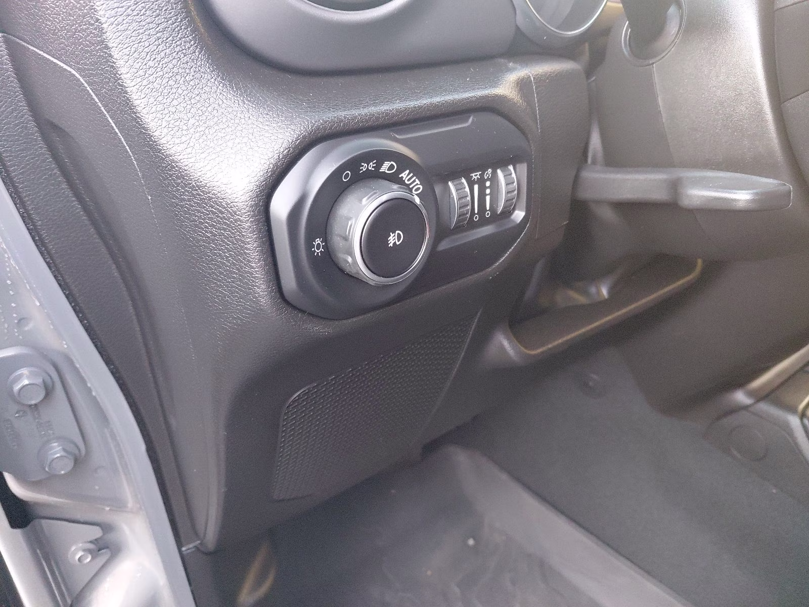2022 Sting-Gray Clearcoat Jeep Wrangler Willys 4X4 SUV