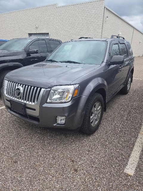 2010 Mercury Mariner Base FWD SUV