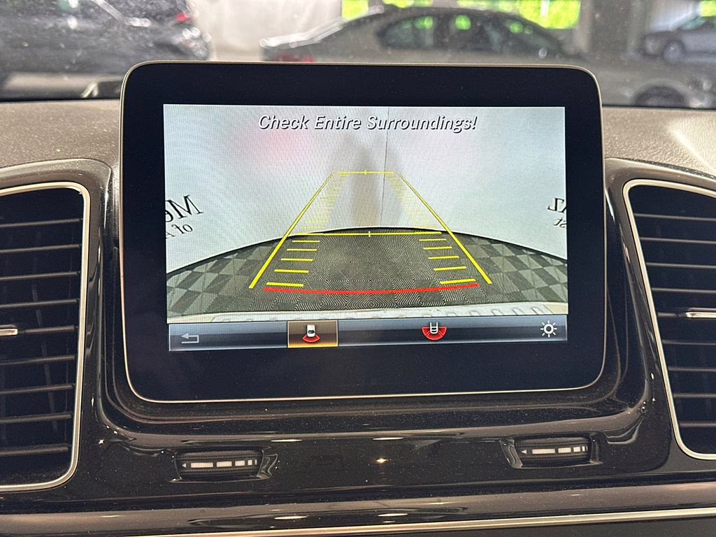 2017 White Mercedes-Benz GLE GLE 350 RWD SUV