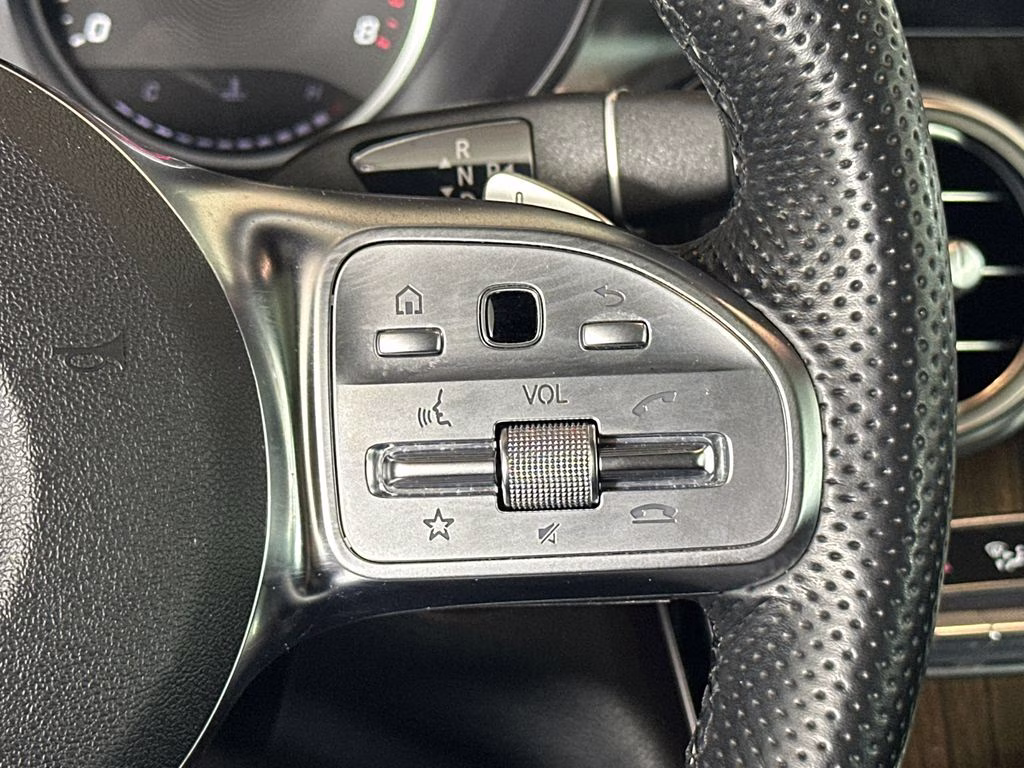 2022 Selenite Gray Metallic Mercedes-Benz GLC GLC 300 RWD SUV