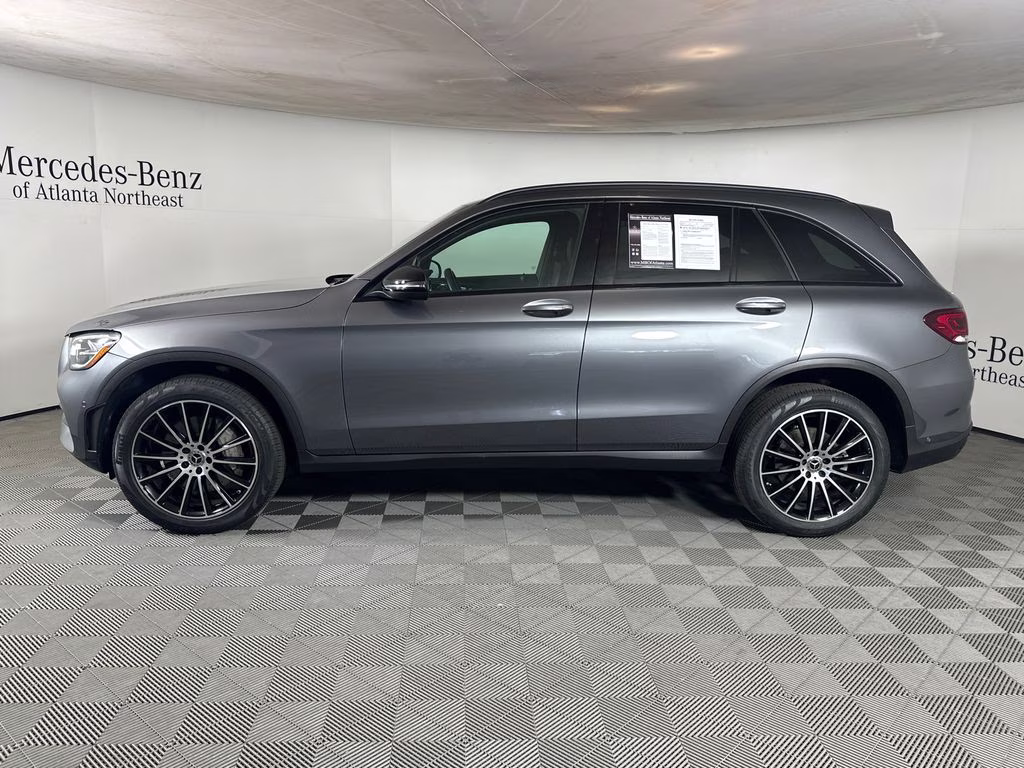 2022 Selenite Gray Metallic Mercedes-Benz GLC GLC 300 RWD SUV