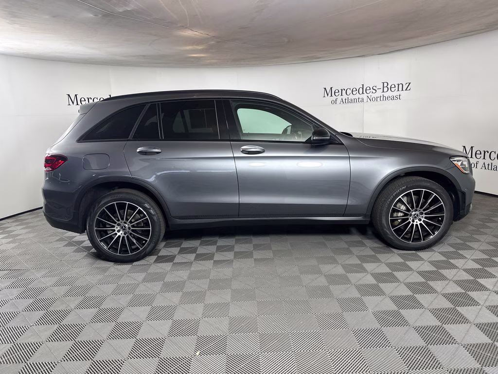 2022 Selenite Gray Metallic Mercedes-Benz GLC GLC 300 RWD SUV
