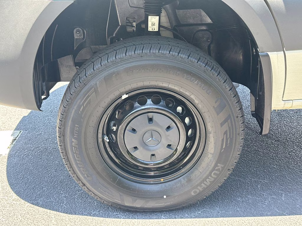 2026 Pebble Mercedes-Benz Sprinter 2500 Cargo 170 WB AWD Van