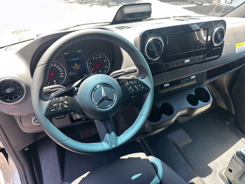 2026 Pebble Mercedes-Benz Sprinter 2500 Cargo 170 WB AWD Van