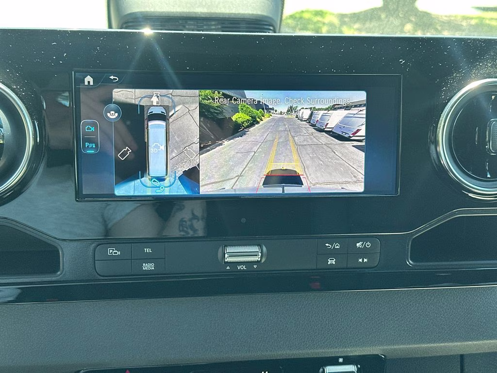 2026 Pebble Mercedes-Benz Sprinter 2500 Cargo 170 WB AWD Van