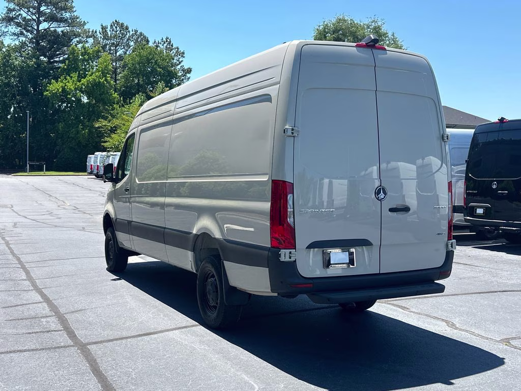2026 Pebble Mercedes-Benz Sprinter 2500 Cargo 170 WB AWD Van