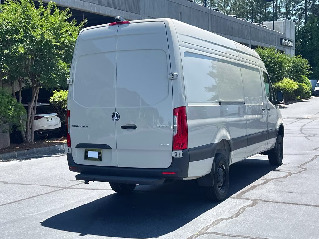 2026 Pebble Mercedes-Benz Sprinter 2500 Cargo 170 WB AWD Van
