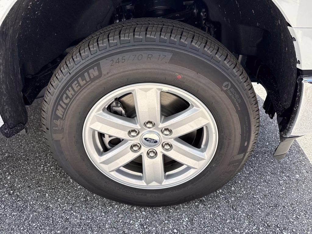 2026 Oxford White Ford F-150 XL RWD Truck