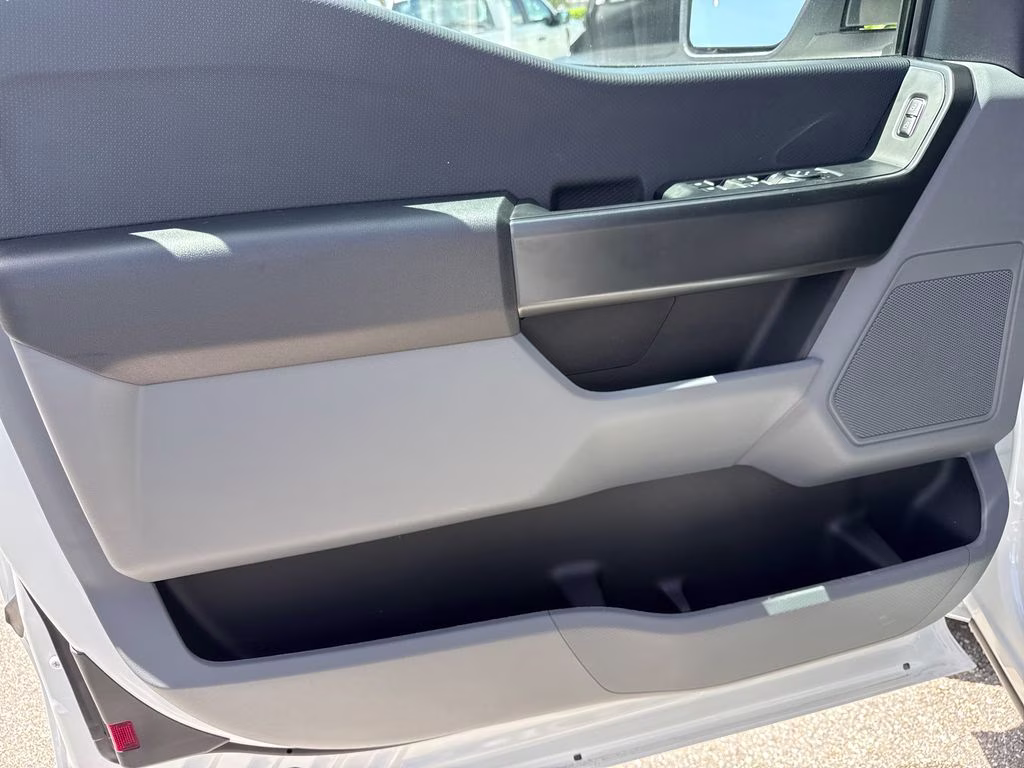 2026 Oxford White Ford F-150 XL RWD Truck