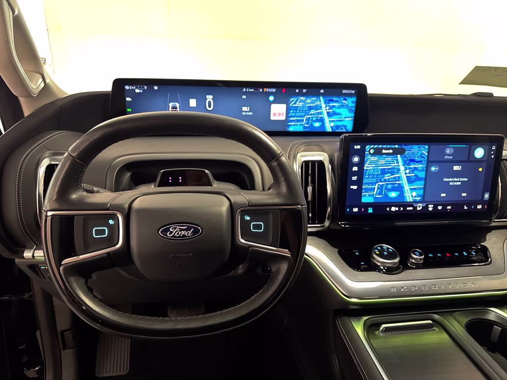 2025 Agate Black Metallic Ford Expedition Max Platinum 4X4 SUV