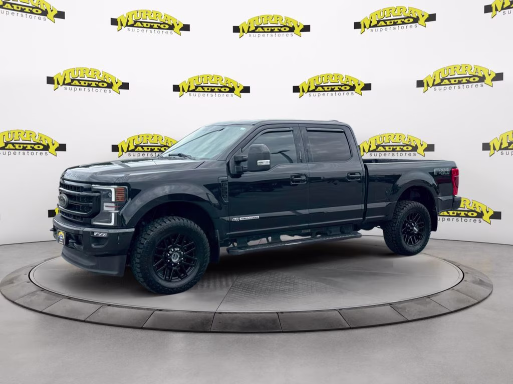 2022 Black Metallic Ford Super Duty F-250 SRW Lariat 4X4 Truck