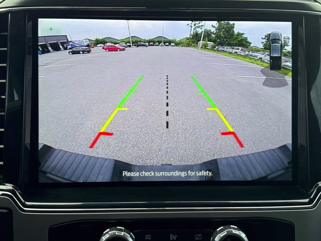 2022 Black Metallic Ford Super Duty F-250 SRW Lariat 4X4 Truck