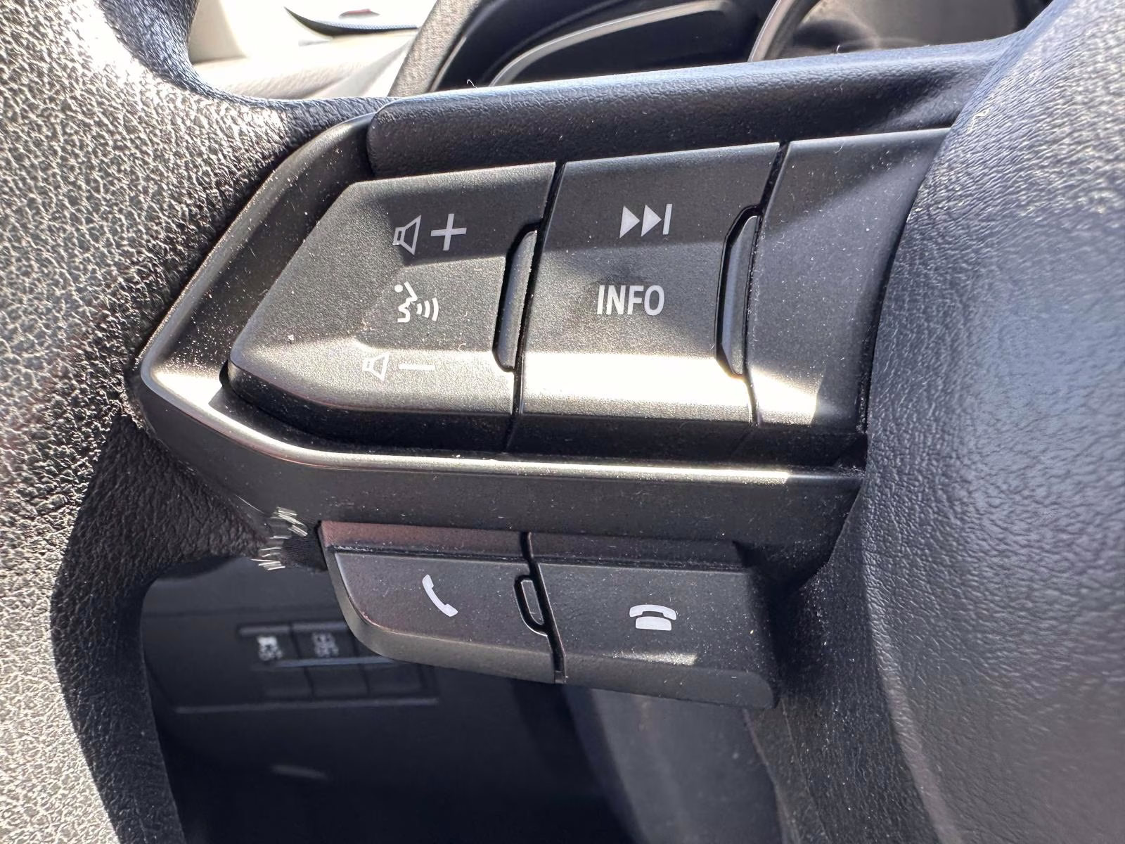 2020 Pulse Toyota Yaris Sedan LE Auto (Natl) FWD Sedan
