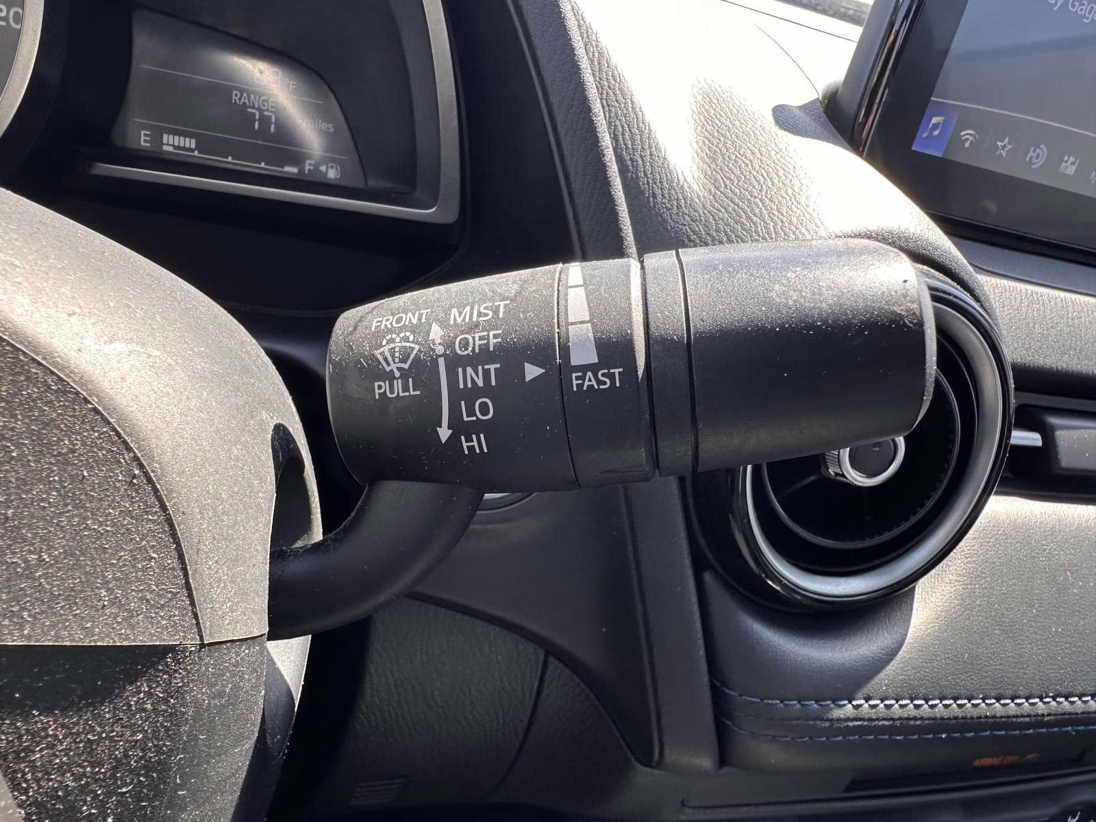 2020 Pulse Toyota Yaris Sedan LE Auto (Natl) FWD Sedan