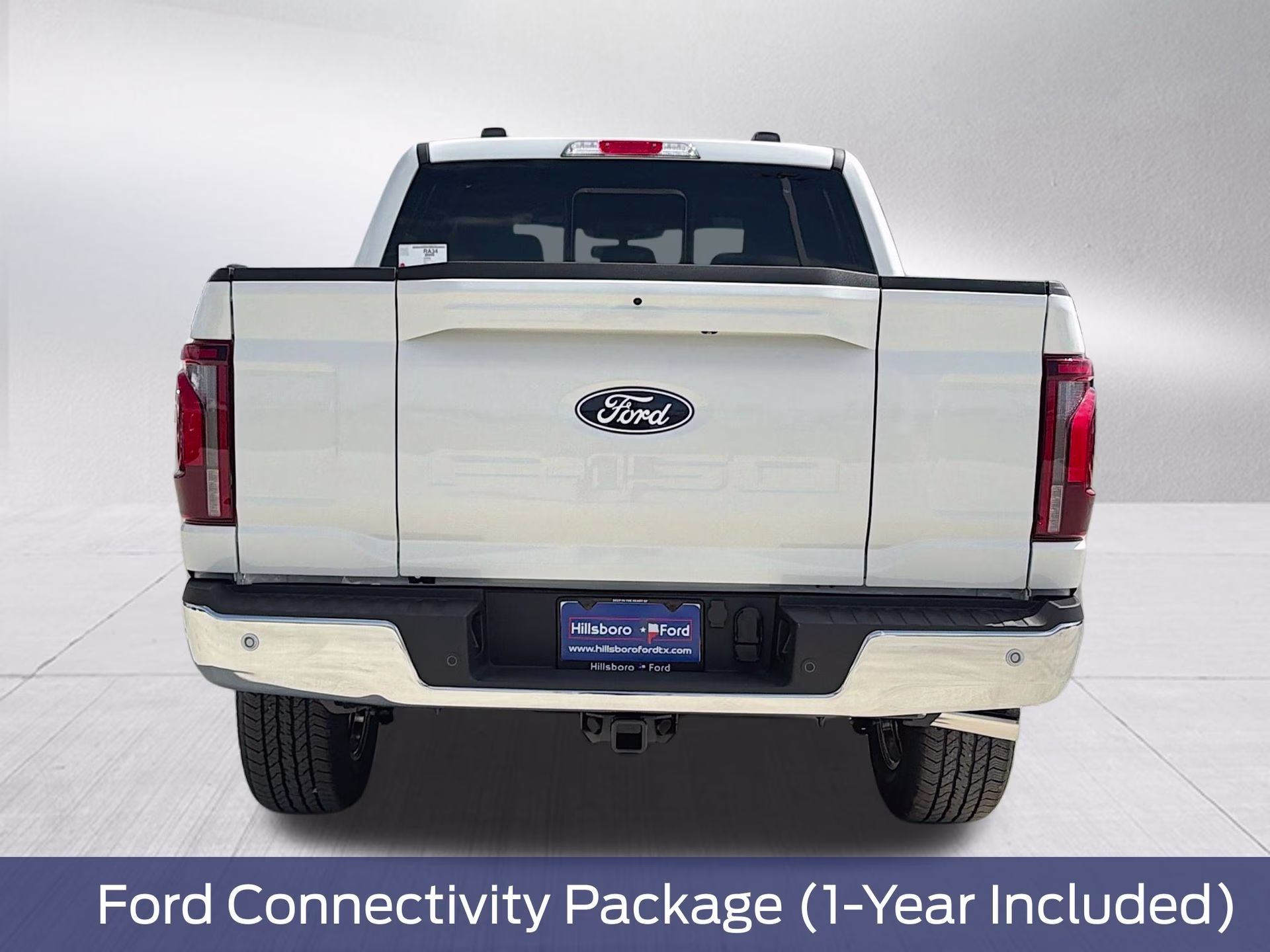 2026 Star White Metallic Tri-Coat Ford F-150 Lariat 4X4 Truck