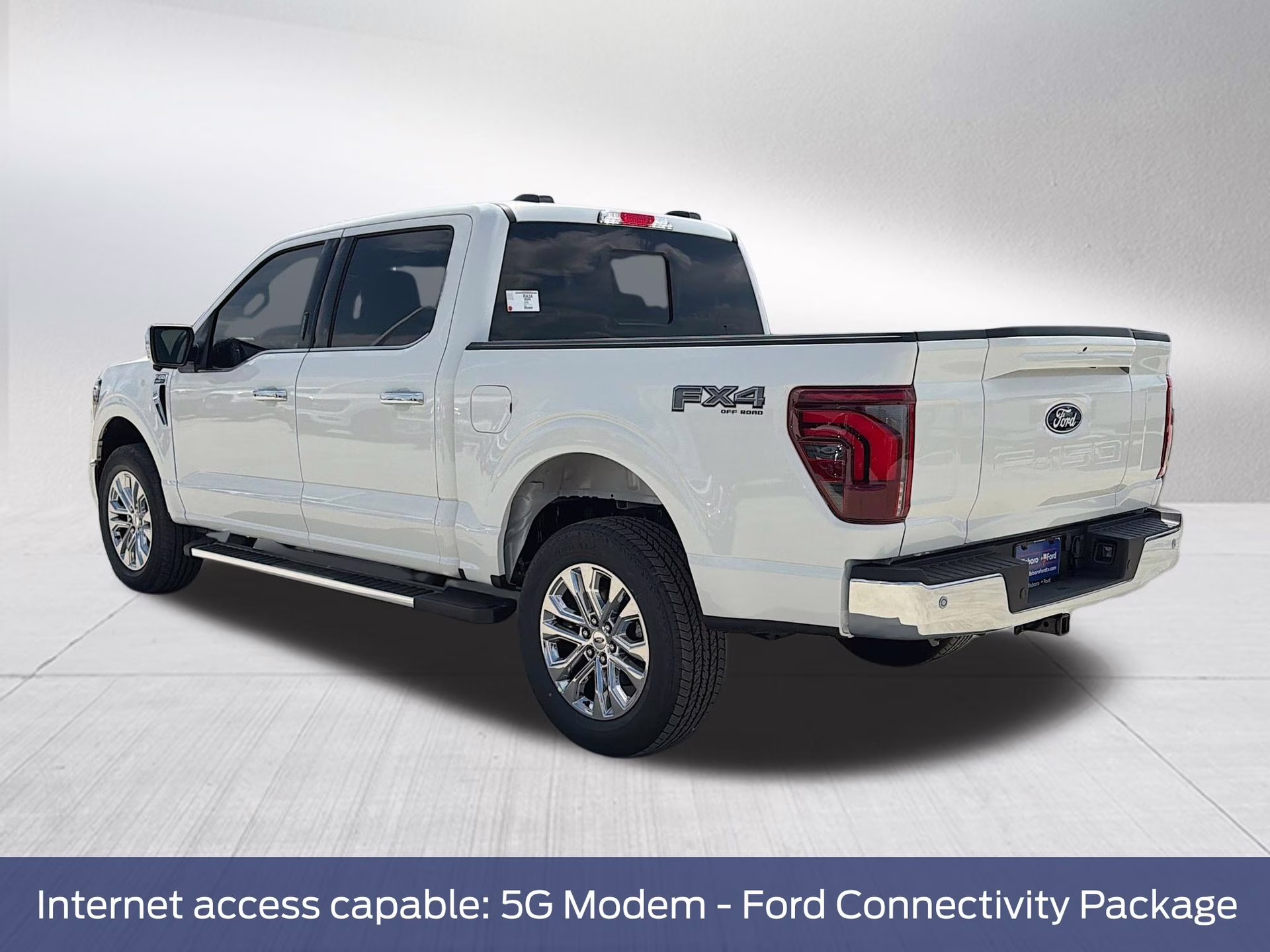2026 Star White Metallic Tri-Coat Ford F-150 Lariat 4X4 Truck
