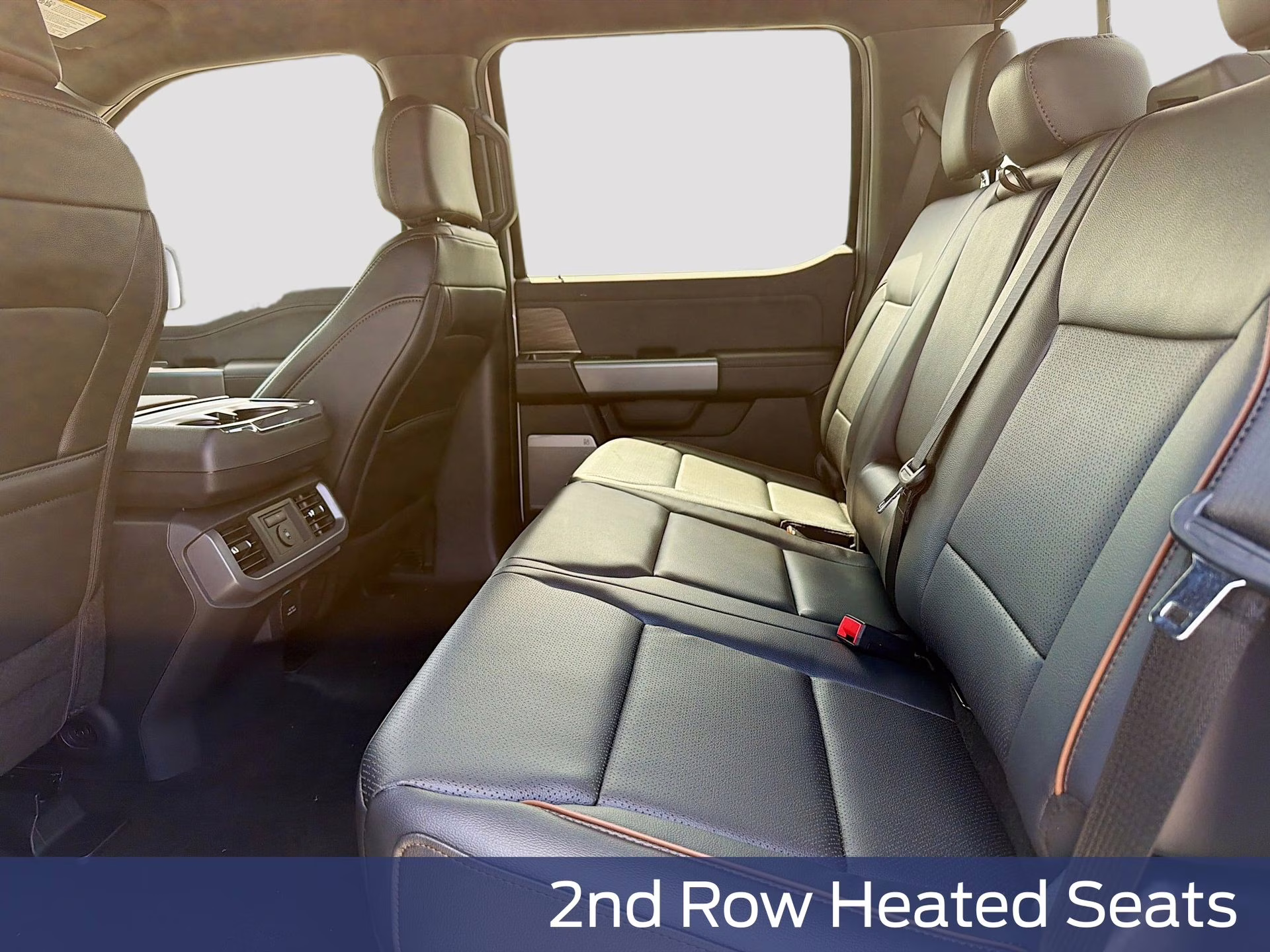 2026 Star White Metallic Tri-Coat Ford F-150 Lariat 4X4 Truck