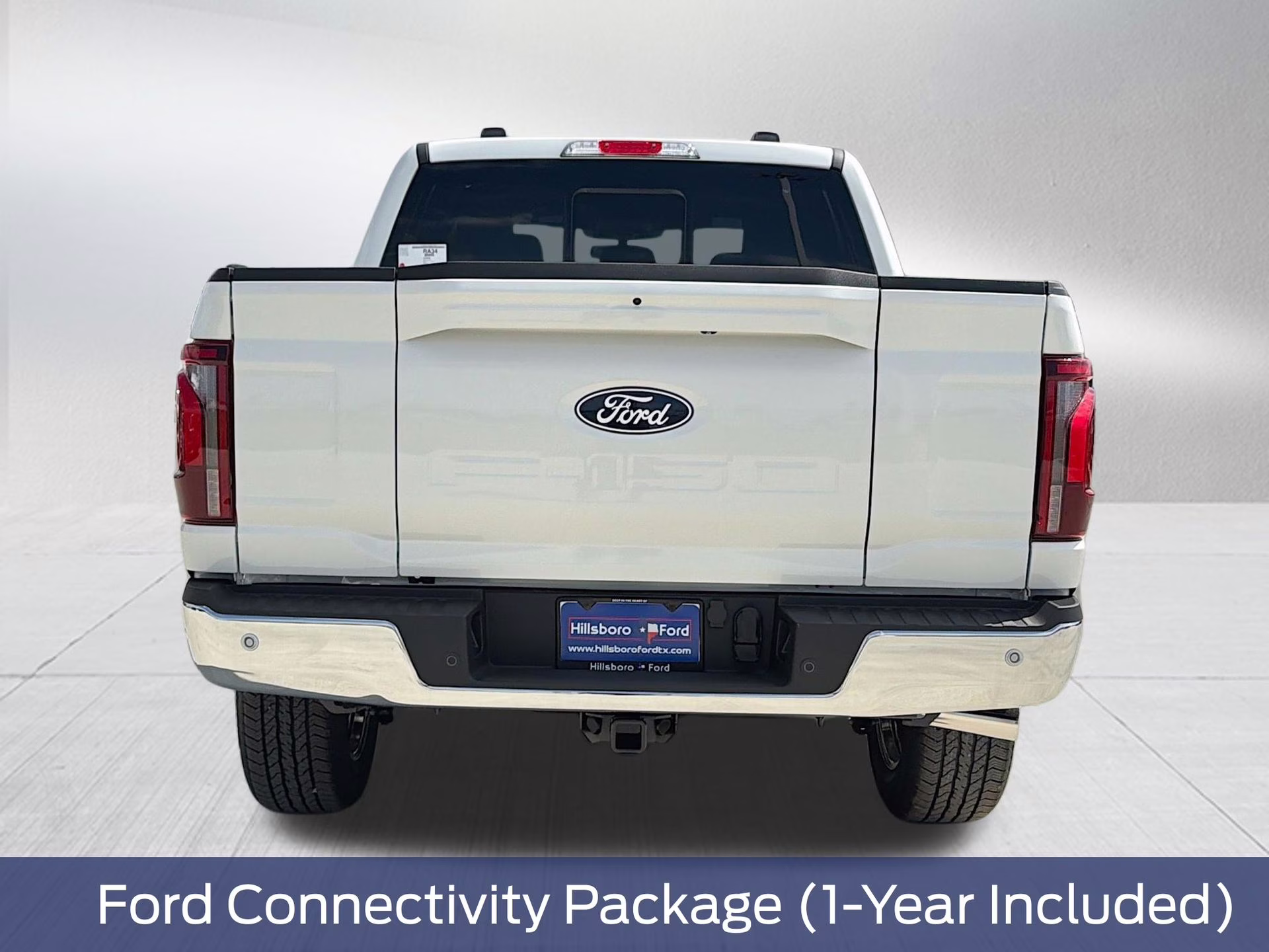2026 Star White Metallic Tri-Coat Ford F-150 Lariat 4X4 Truck