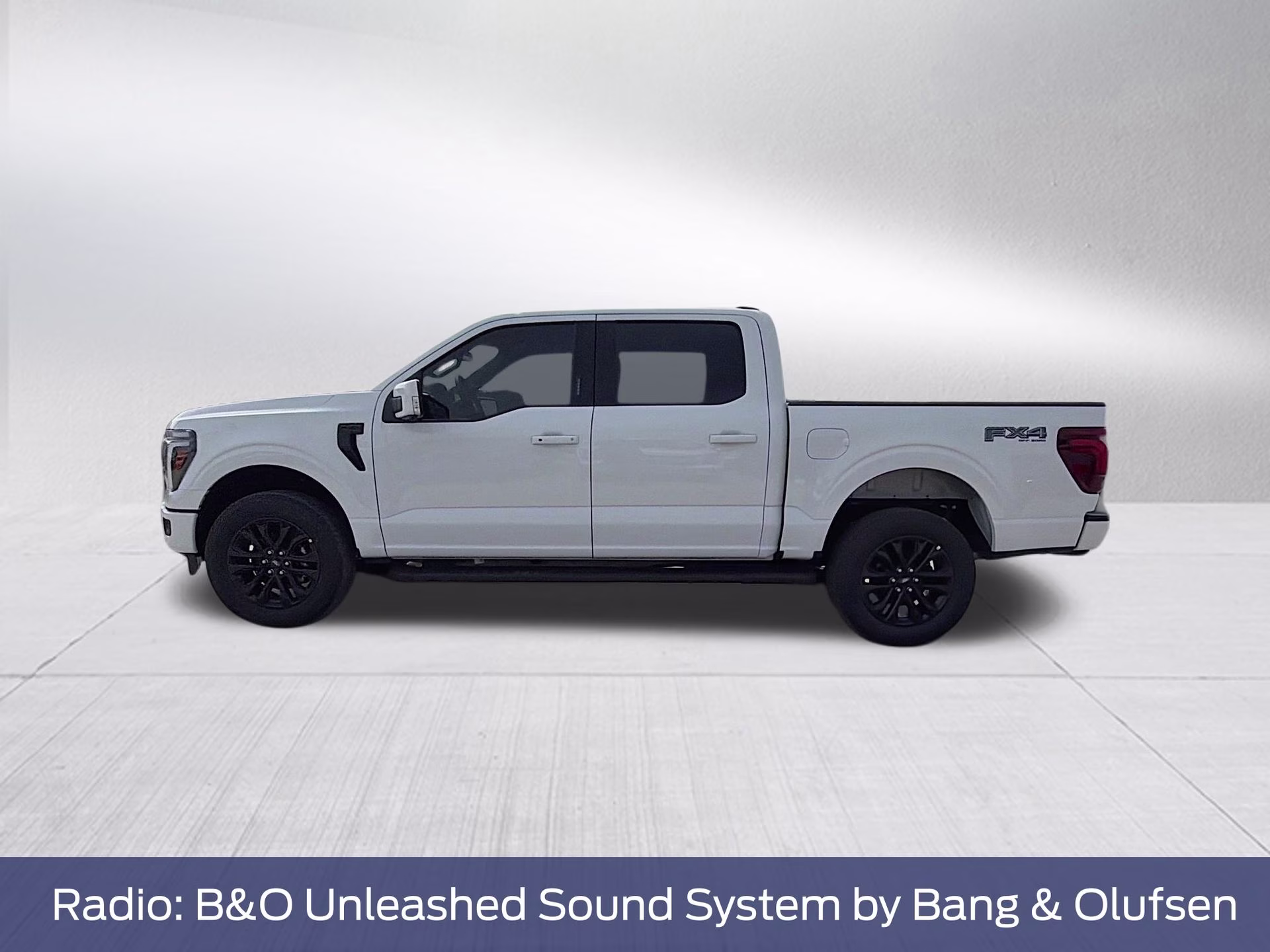 2026 Oxford White Ford F-150 Lariat 4X4 Truck