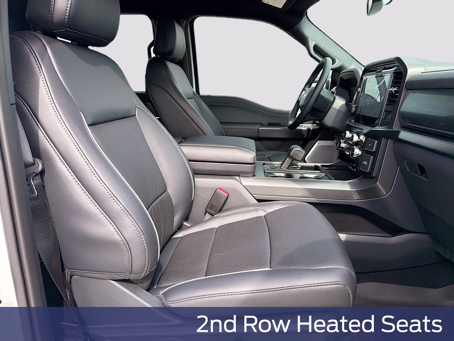 2026 Oxford White Ford F-150 Lariat 4X4 Truck