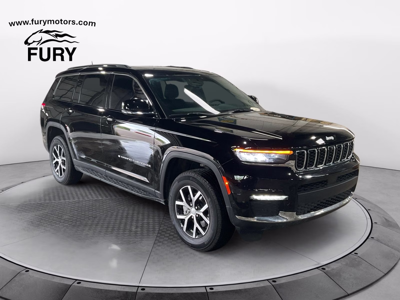 2025 Jeep Grand Cherokee L Limited 4x4's photo