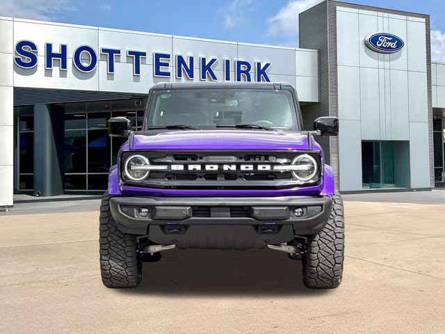 2026 Purple Ford Bronco Outer Banks 4X4 SUV
