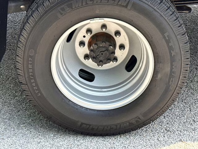 2026 White Ford Super Duty F-350 DRW 4X4 Truck