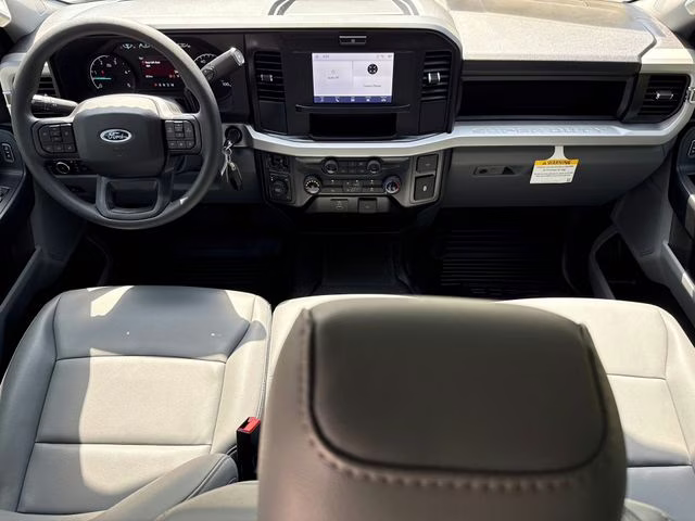 2026 White Ford Super Duty F-350 DRW 4X4 Truck