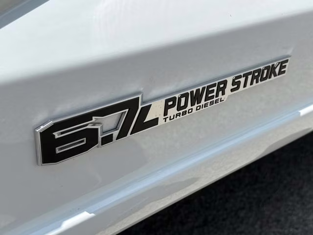 2026 White Ford Super Duty F-350 DRW 4X4 Truck