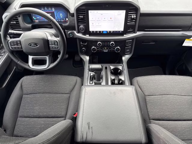 2026 Avalanche Ford F-150 XLT RWD Truck