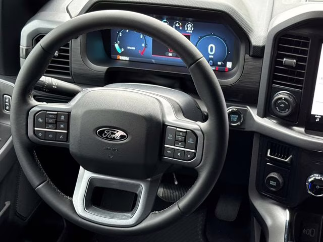 2026 Avalanche Ford F-150 XLT RWD Truck