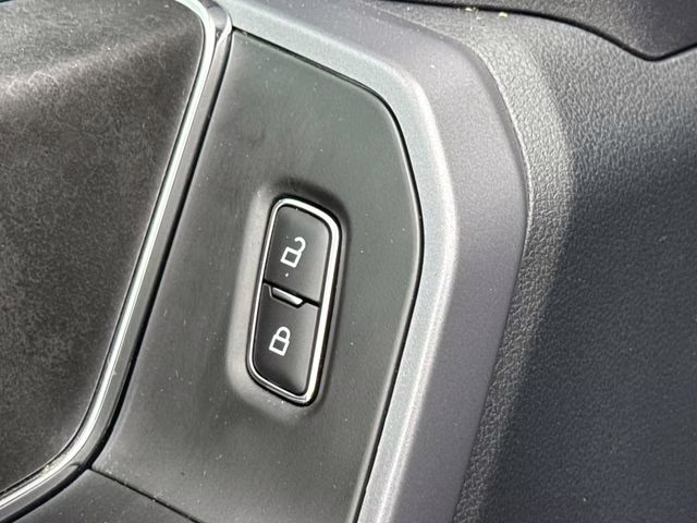 2026 Avalanche Ford F-150 XLT RWD Truck