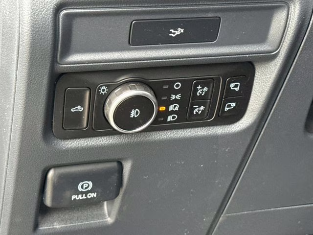 2026 Avalanche Ford F-150 XLT RWD Truck