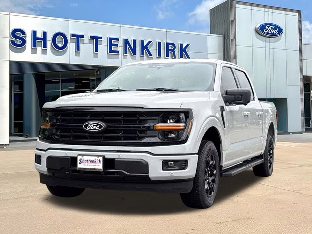 2026 Avalanche Ford F-150 XLT RWD Truck