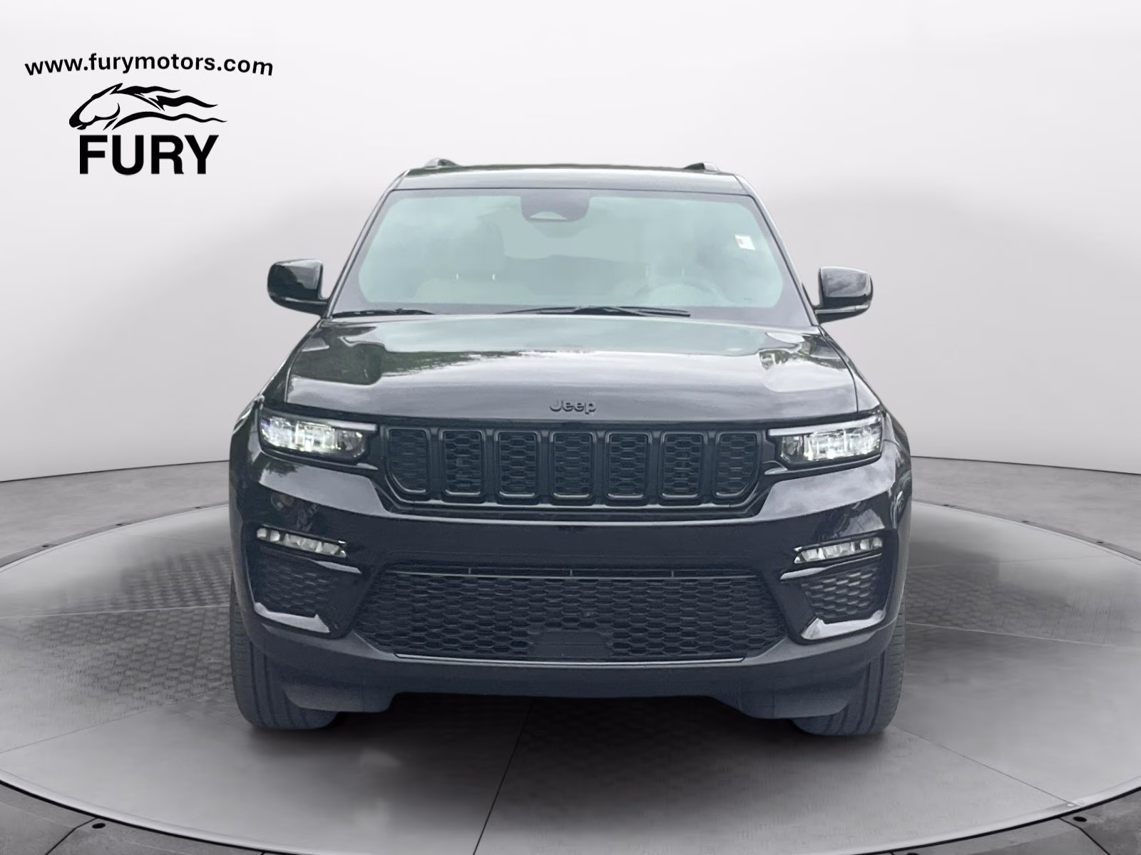 2025 Diamond Black Crystal Pearlcoat Jeep Grand Cherokee Limited 4X4 SUV
