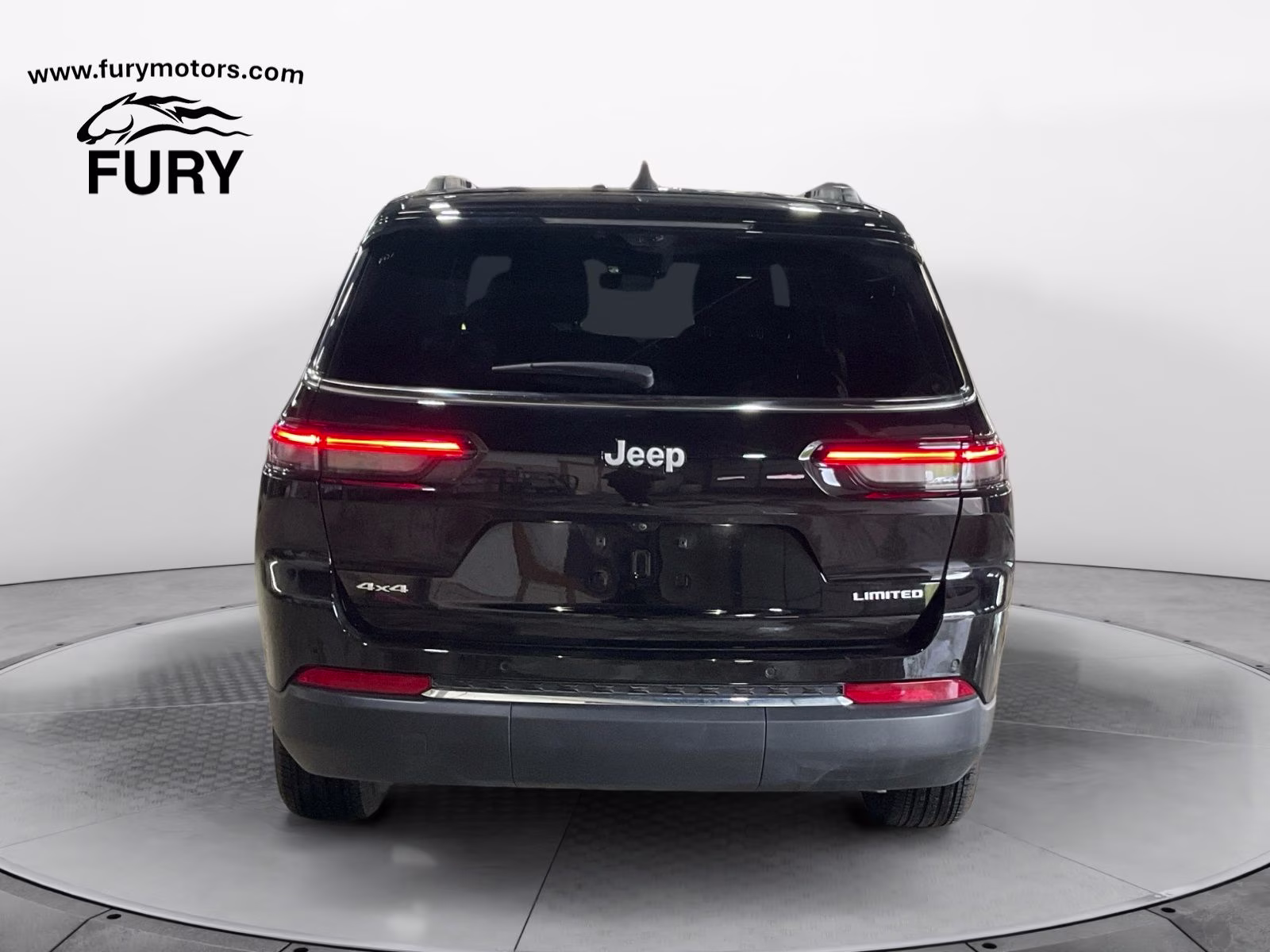 2025 Diamond Black Crystal Pearlcoat Jeep Grand Cherokee L Limited 4X4 SUV