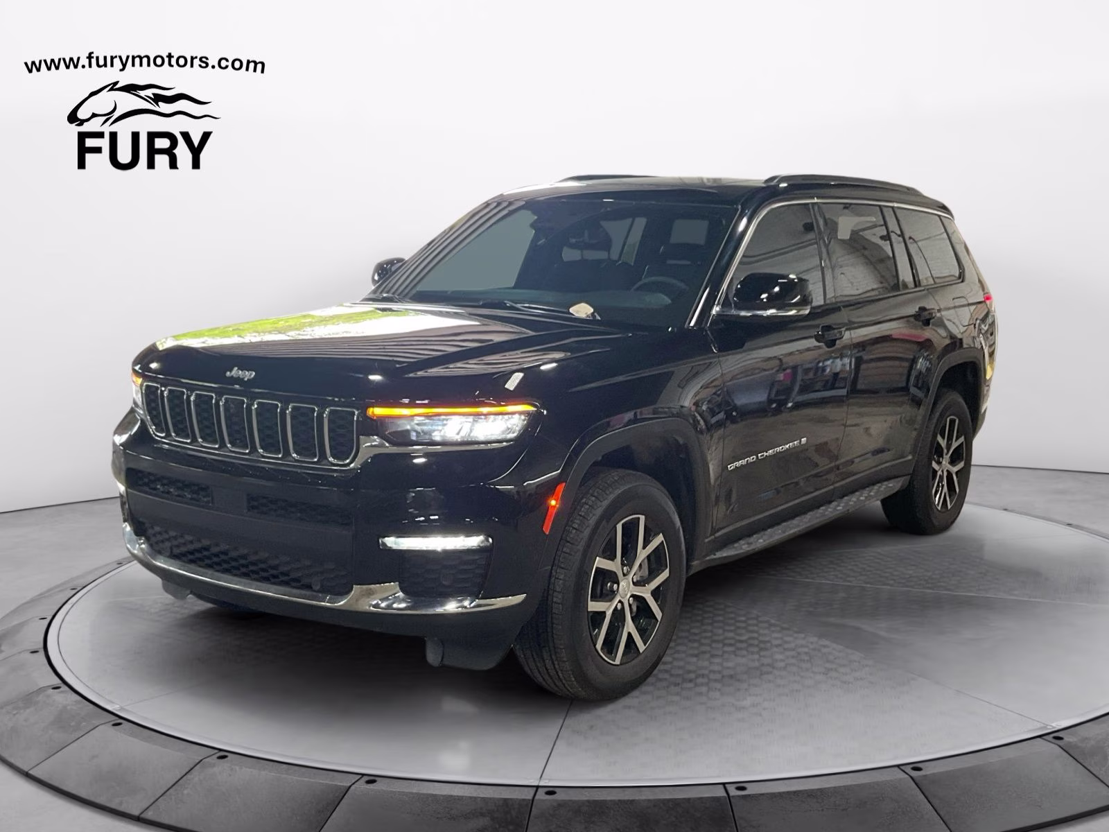 2025 Diamond Black Crystal Pearlcoat Jeep Grand Cherokee L Limited 4X4 SUV