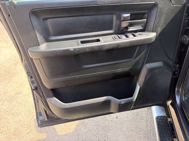 2017 Maximum Steel Metallic Clearcoat Ram 1500 Express 4X4 Truck