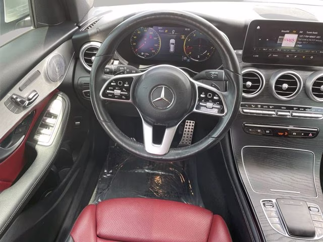 2020 Iridium Silver Metallic Mercedes-Benz GLC GLC 300 AWD SUV