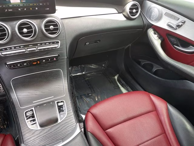 2020 Iridium Silver Metallic Mercedes-Benz GLC GLC 300 AWD SUV