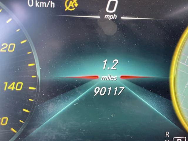 2020 Iridium Silver Metallic Mercedes-Benz GLC GLC 300 AWD SUV