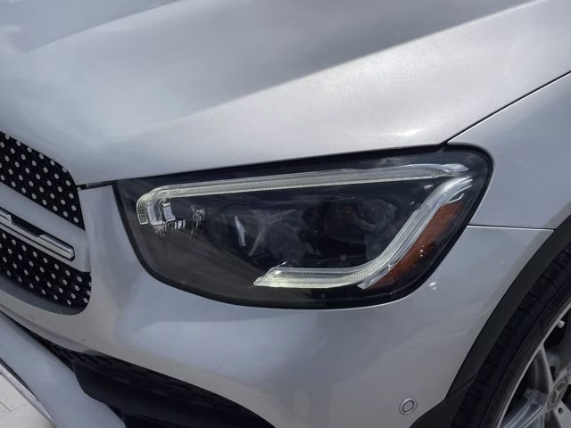 2020 Iridium Silver Metallic Mercedes-Benz GLC GLC 300 AWD SUV