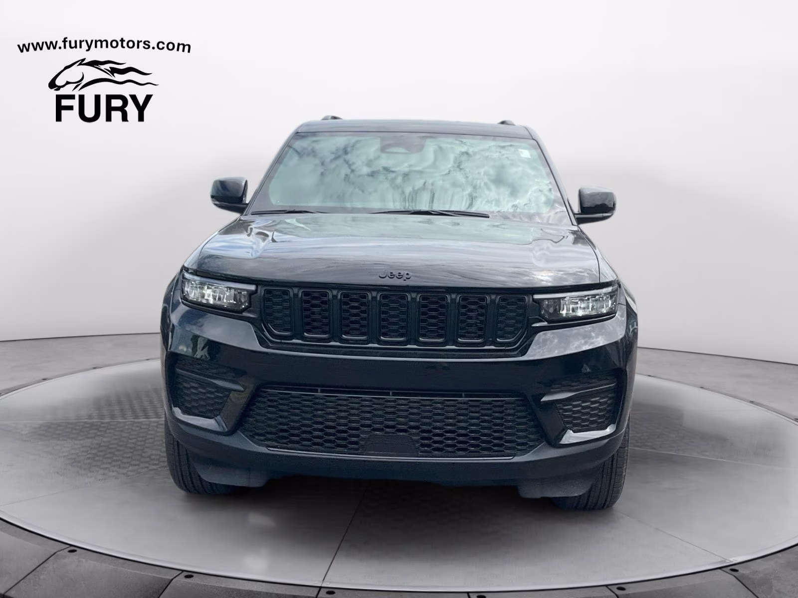 2025 Diamond Black Crystal Pearlcoat Jeep Grand Cherokee Altitude 4X4 SUV