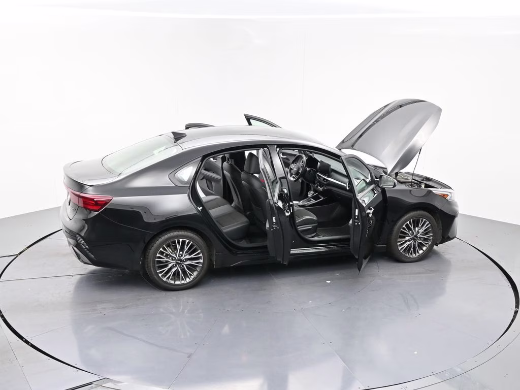 2024 Aurora Black Pearl Kia Forte GT-Line FWD Sedan