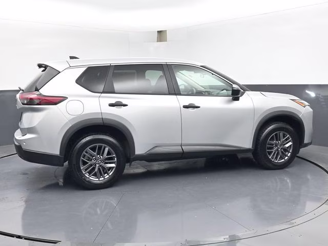 2024 Brilliant Silver Metallic Nissan Rogue S AWD SUV