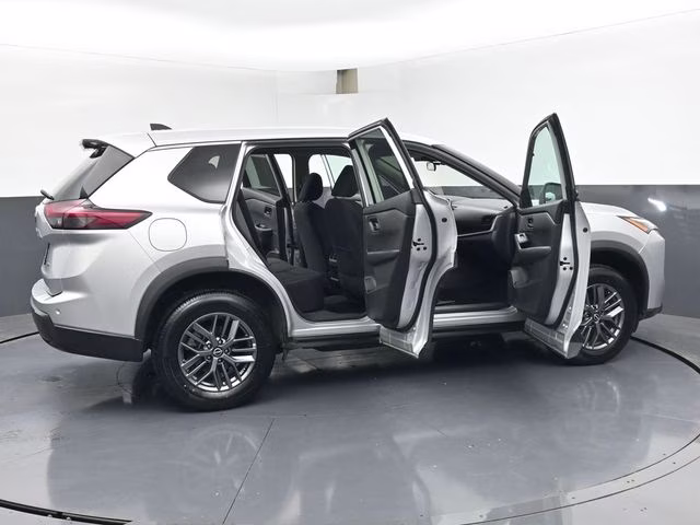 2024 Brilliant Silver Metallic Nissan Rogue S AWD SUV